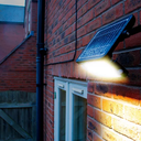 solar led flood with sensor 1080lm  ip65 10w  300x215x35mm