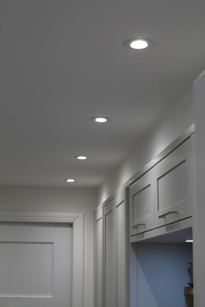 LED MR16 7.5W GU5.3 4000K Dimmable Spotlight – 760lm