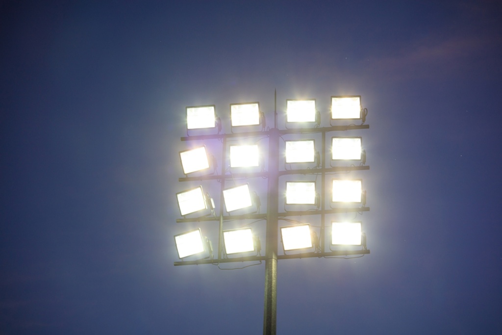 Plusrite MH1000/BT120/U/NDL/E39 Metal Halide Lamp – 1000W